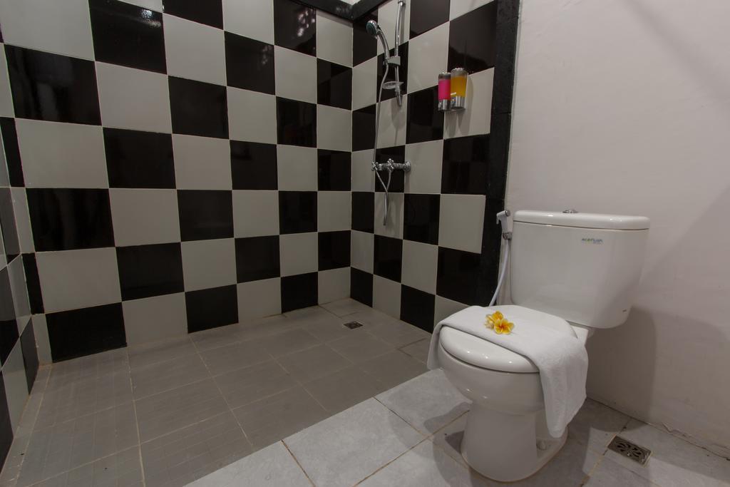 Rabasta Mahayana Kuta Hotel Бали Номер фото