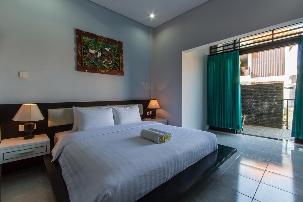 Rabasta Mahayana Kuta Hotel Бали Экстерьер фото