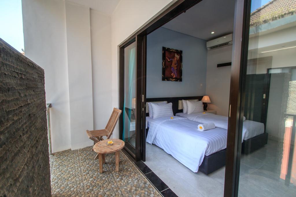 Rabasta Mahayana Kuta Hotel Бали Номер фото