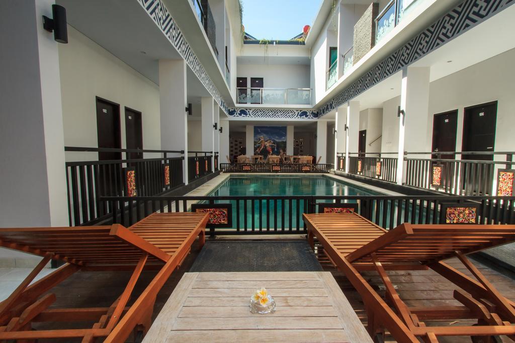 Rabasta Mahayana Kuta Hotel Бали Экстерьер фото